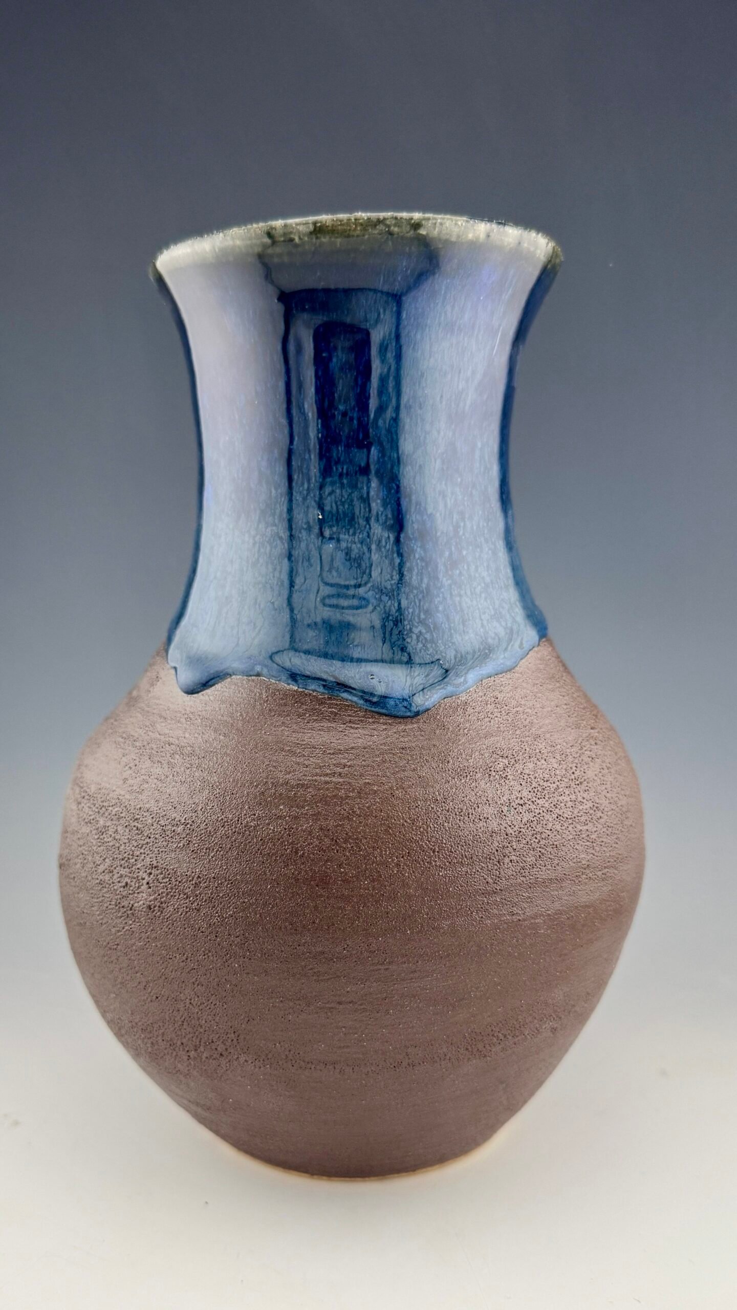 vase with Schaghticoke slip